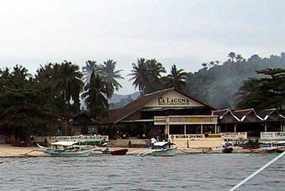 �C���猩�����E���O�[�i�E�r�[�`�E�N���u