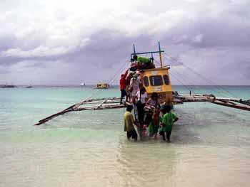 �r�[�`�X�e�[�V�����ɒ����o���J�{�[�g