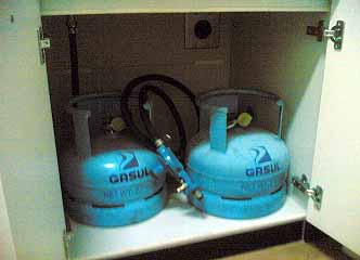 �e��2,7kg�̏��^�V�����_�[�Ȃ�Q�{���ɒu���܂���