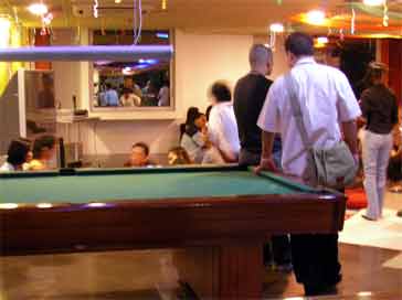 �R�[���Z���^�[�̃t�@�~���[�f�B�[���