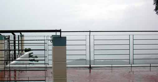 �J�Ȃ̂Ń^�[���΂������܂���