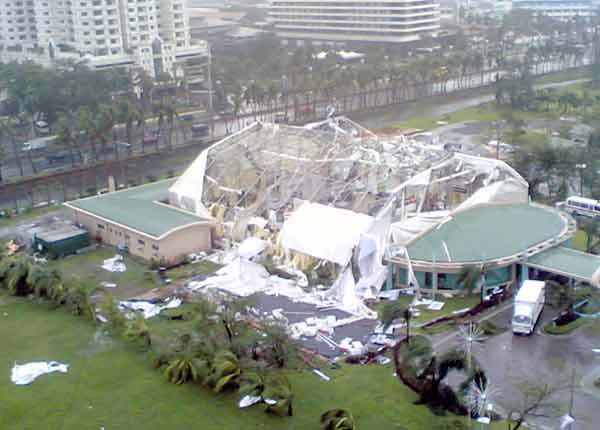 �䕗�ŉ�ꂽ���E�p�r���I��